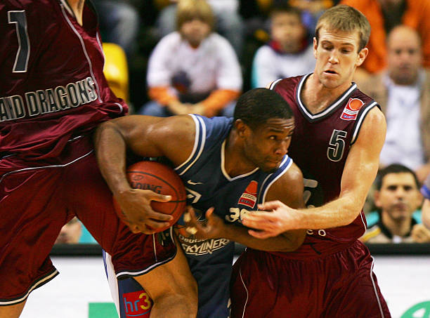 现沙特队的 现沙特队的