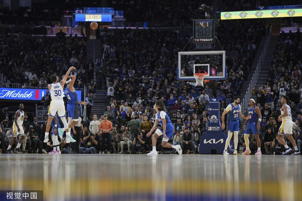 年轻中场 年轻中场